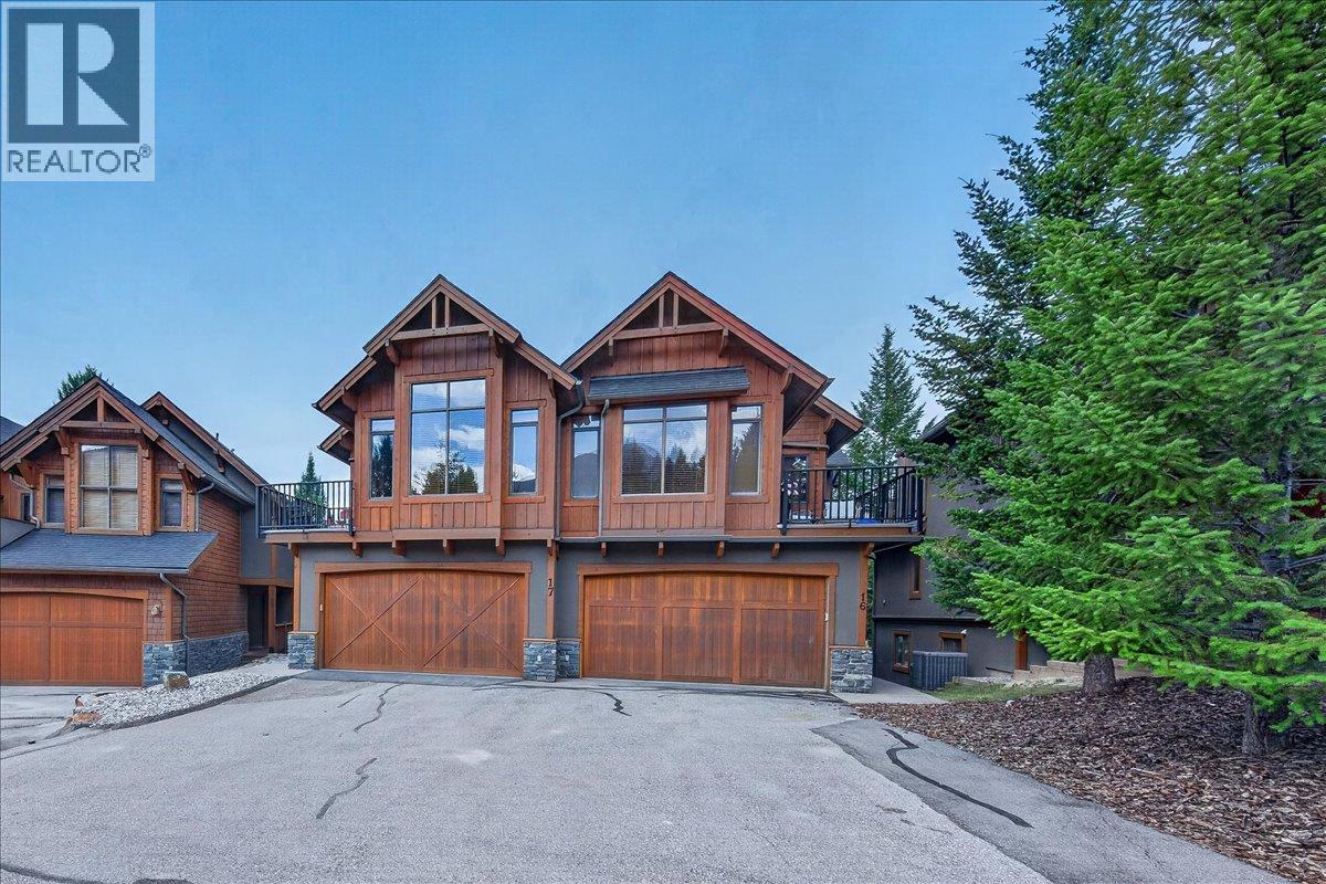 925 Lakeview Meadows Glen Unit# 17, Windermere, British Columbia