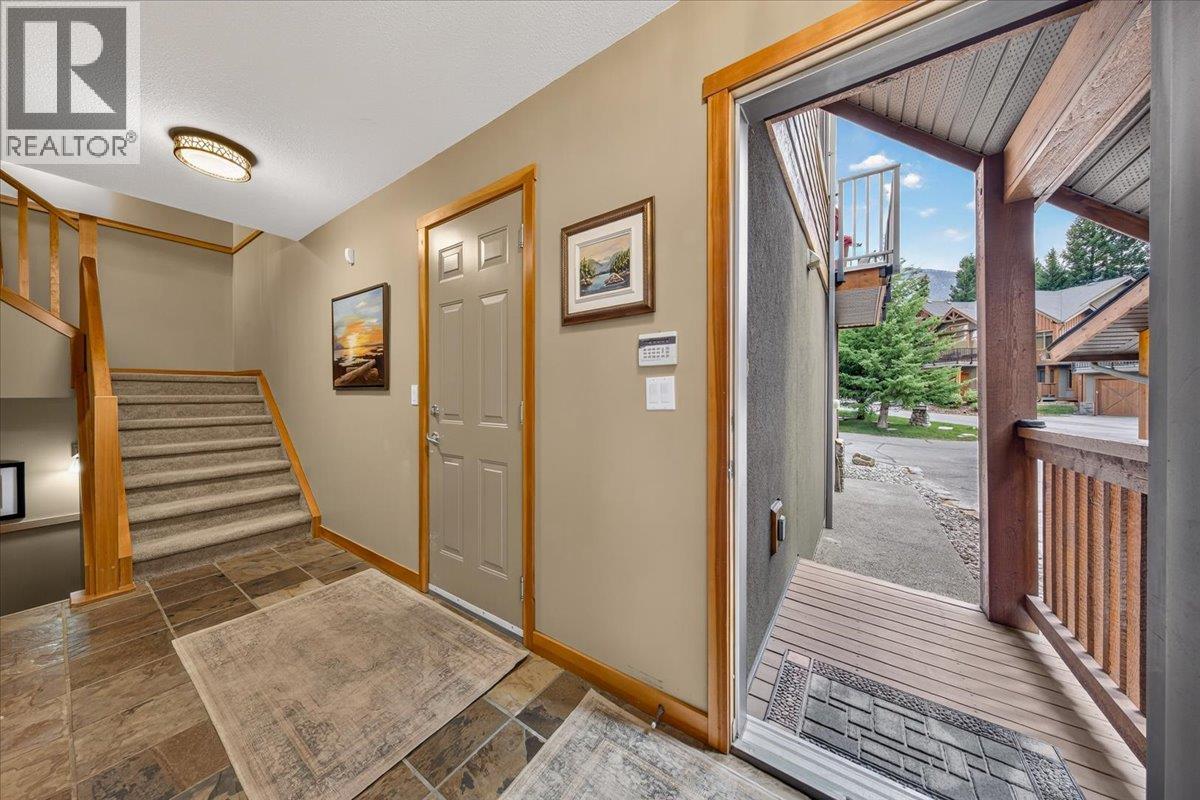 925 Lakeview Meadows Glen Unit# 17, Windermere, British Columbia  V0A 1K3 - Photo 28 - 10395917