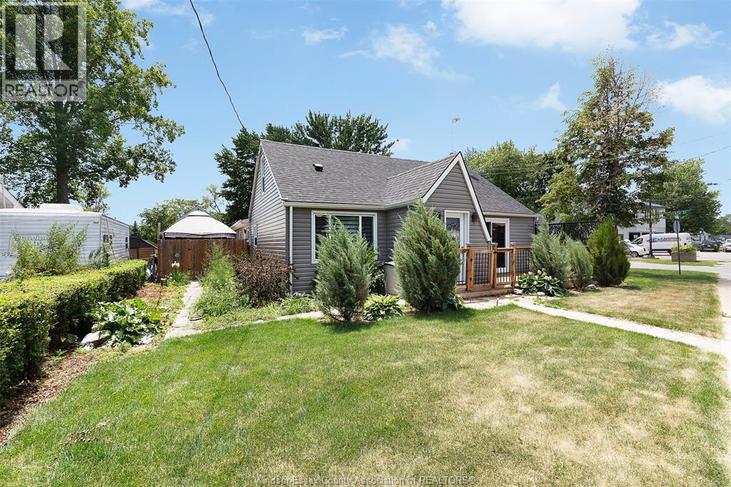 430 Broadway Street, Belle River, Ontario  N0R 1A0 - Photo 2 - 26018513