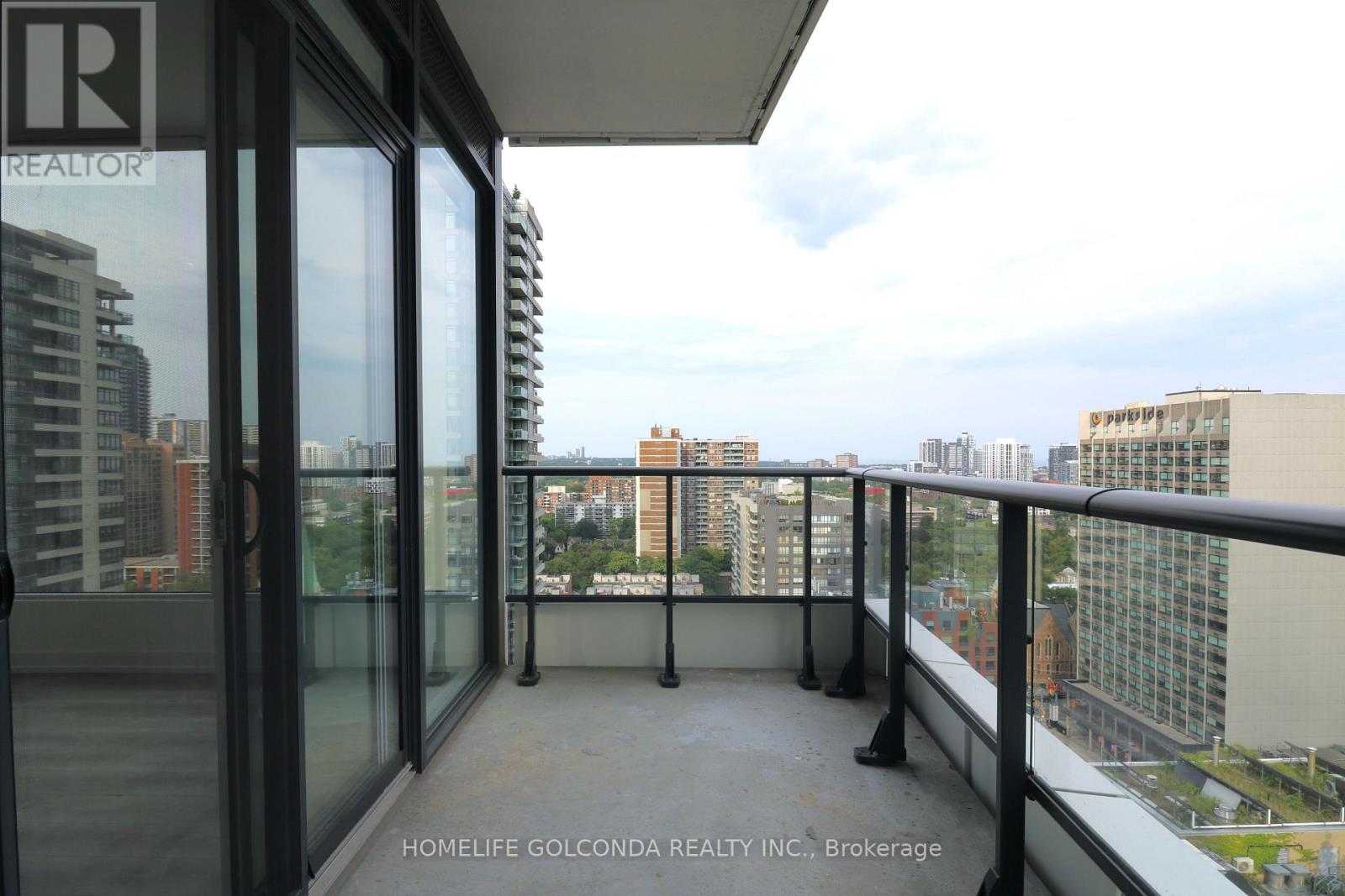 2216 - 85 Wood Street, Toronto, Ontario  M4Y 0E8 - Photo 15 - C13589586
