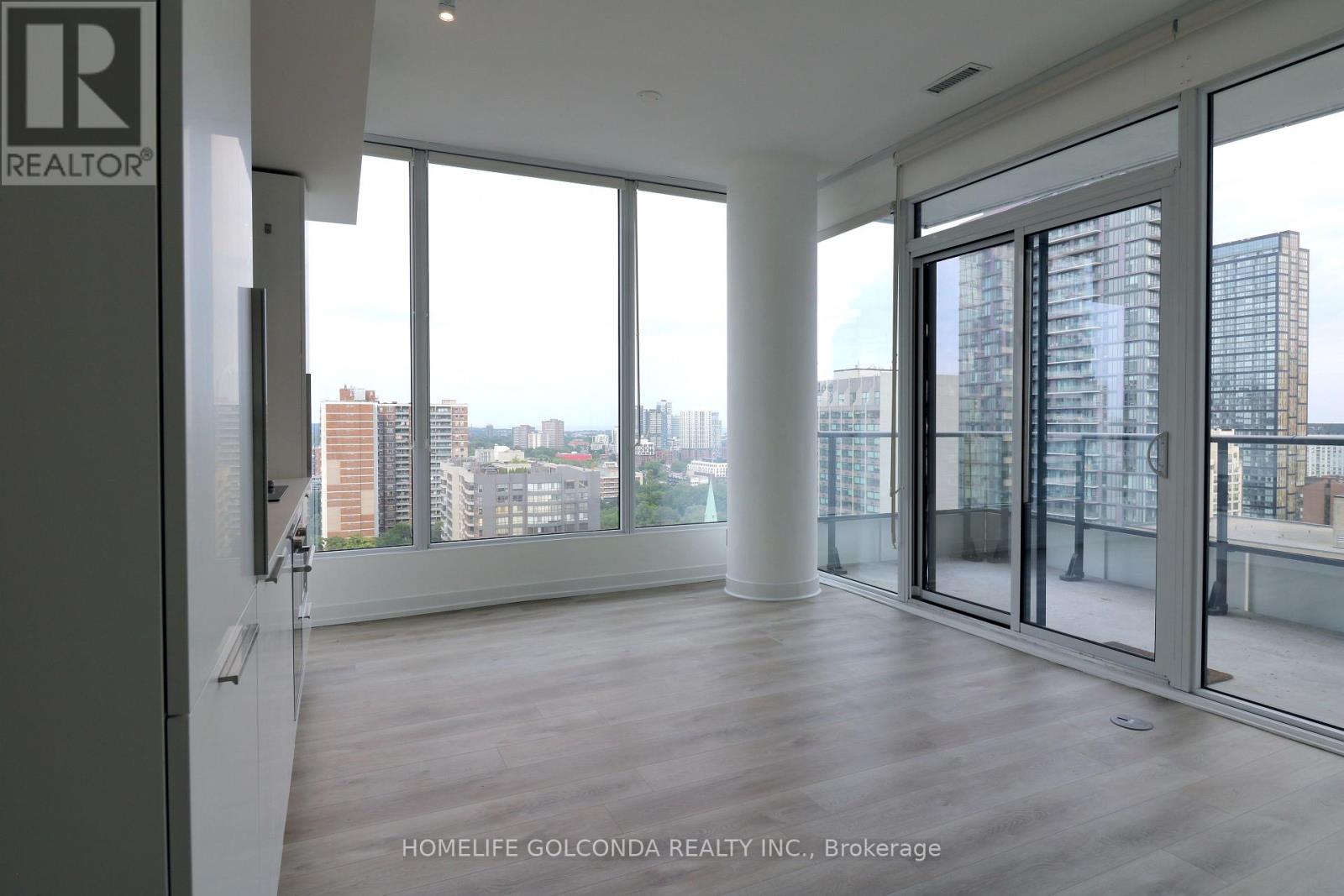 2216 - 85 Wood Street, Toronto, Ontario  M4Y 0E8 - Photo 4 - C13589586