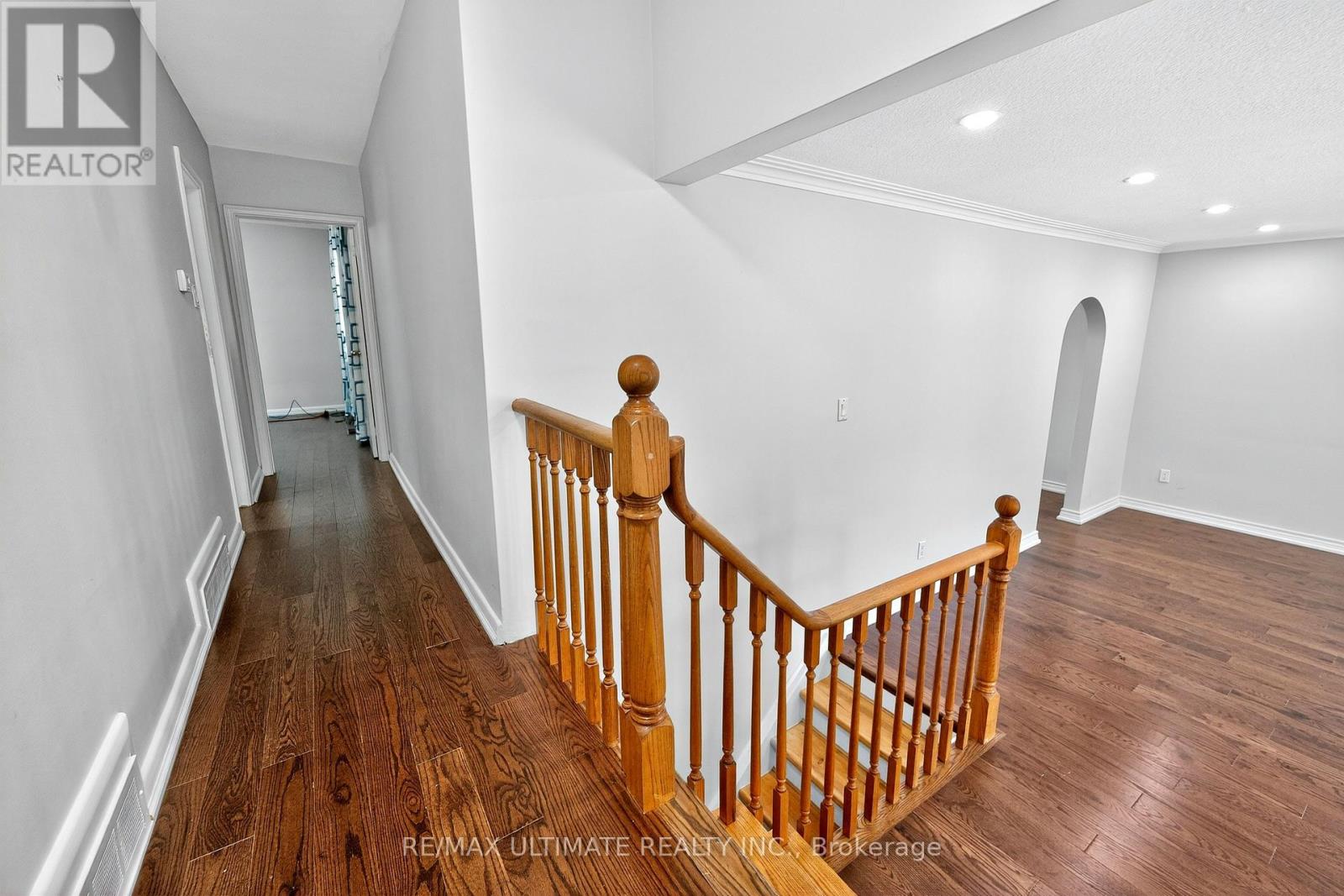 50 Charlemont Crescent, Toronto, Ontario  M1T 1M4 - Photo 16 - E13624828
