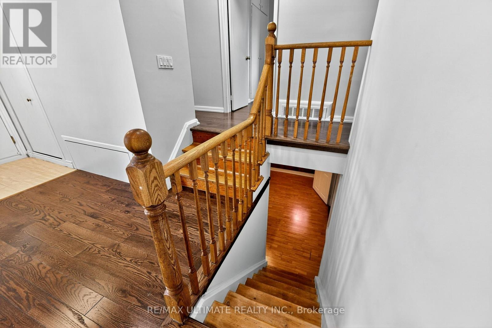 50 Charlemont Crescent, Toronto, Ontario  M1T 1M4 - Photo 25 - E13624828