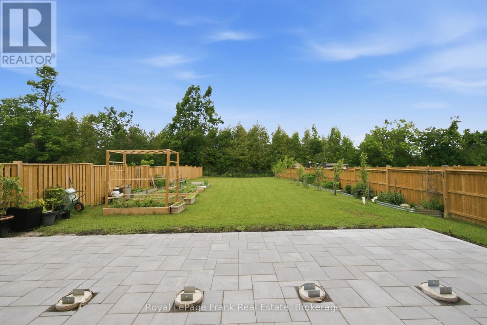 60 Hennessey Crescent, Kawartha Lakes, Ontario  K9V 0P3 - Photo 40 - X13624970
