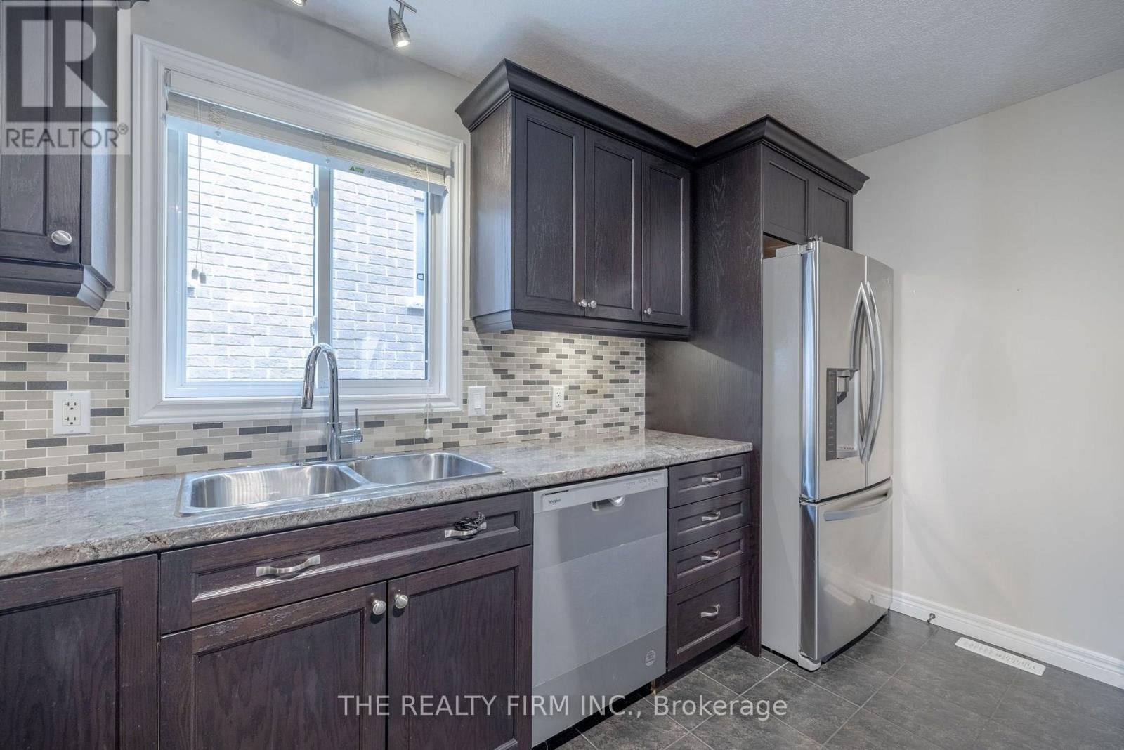 1167 Whetherfield Street, London North, Ontario  N6H 5X1 - Photo 8 - X13625112
