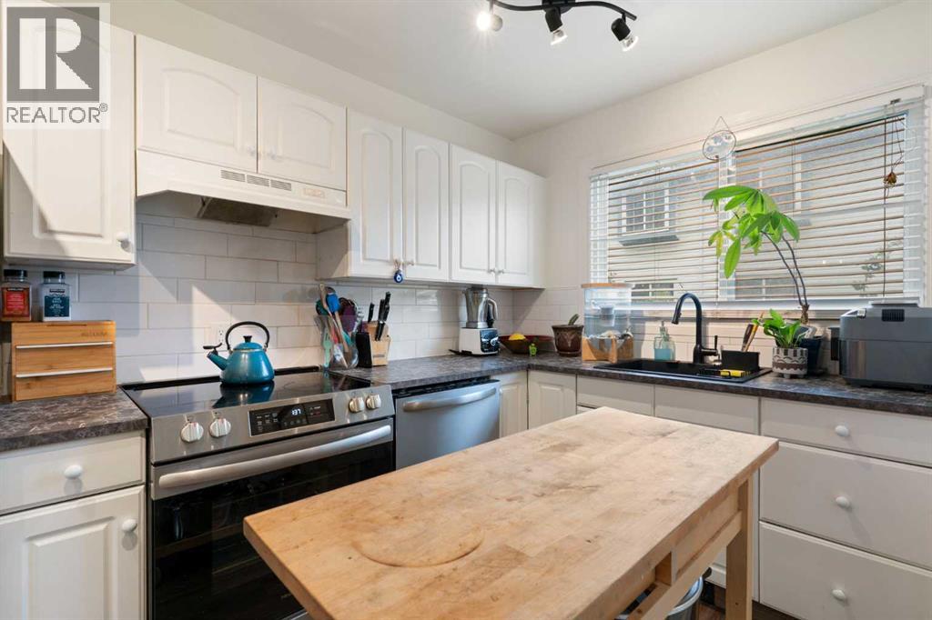11, 4810 40 Avenue Sw, Calgary, Alberta T3E 1E5 - Photo 10 - A2320249