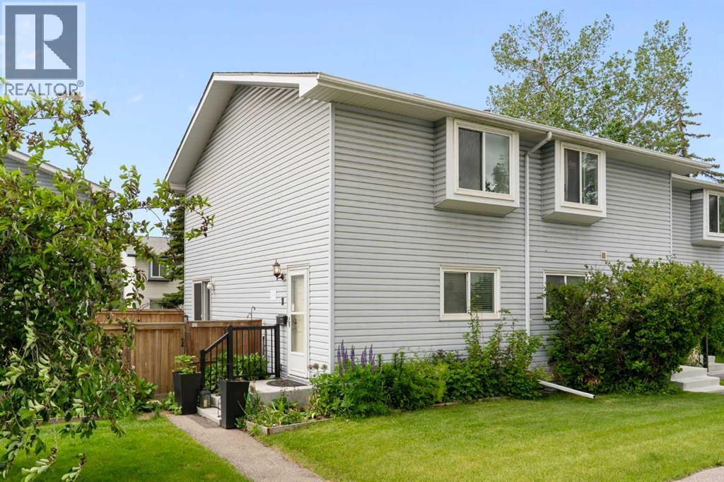 11, 4810 40 Avenue Sw, Calgary, Alberta T3E 1E5 - Photo 2 - A2320249