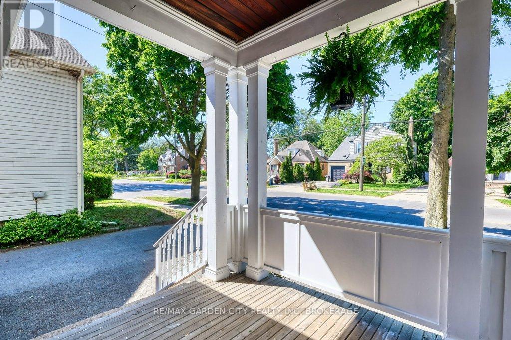 192a Ontario Street, St. Catharines, Ontario L2R 5L1 - Photo 3 - X13625094