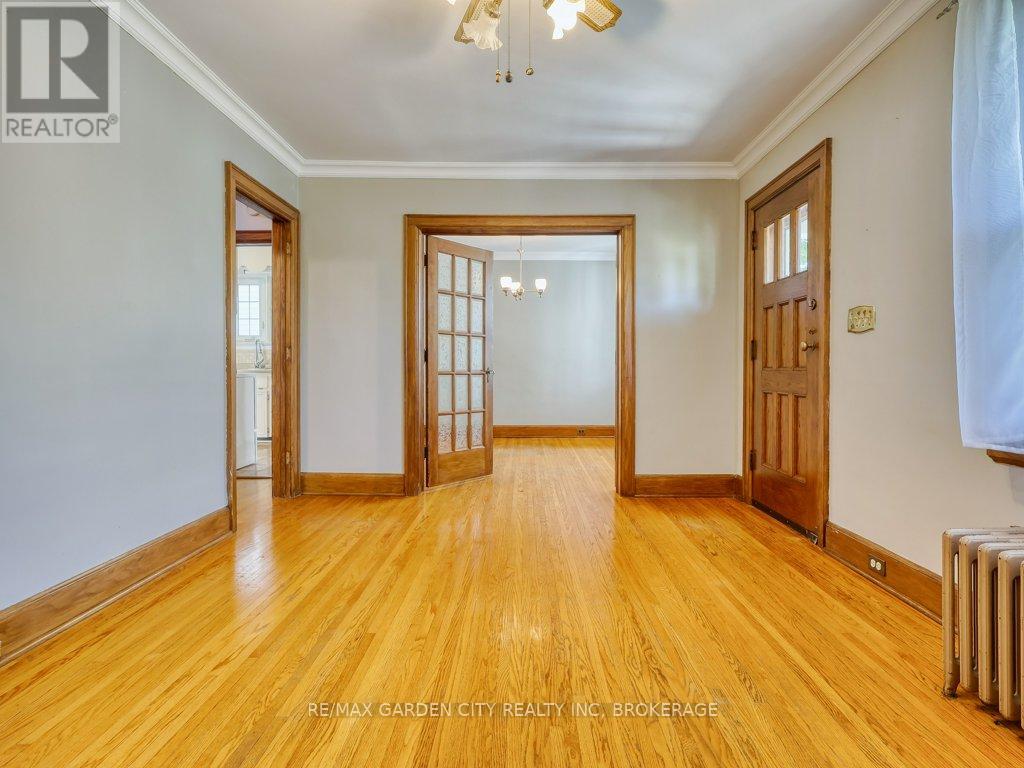 192a Ontario Street, St. Catharines, Ontario L2R 5L1 - Photo 8 - X13625094