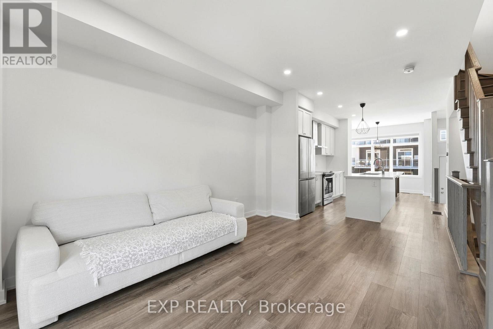 19 Markle Crescent, Hamilton, Ontario  L9G 0H4 - Photo 7 - X13625010