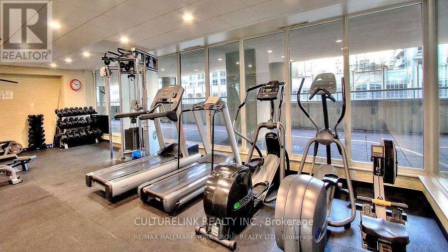 2307 - 750 Bay Street, Toronto, Ontario  M5G 1N6 - Photo 20 - C13625040