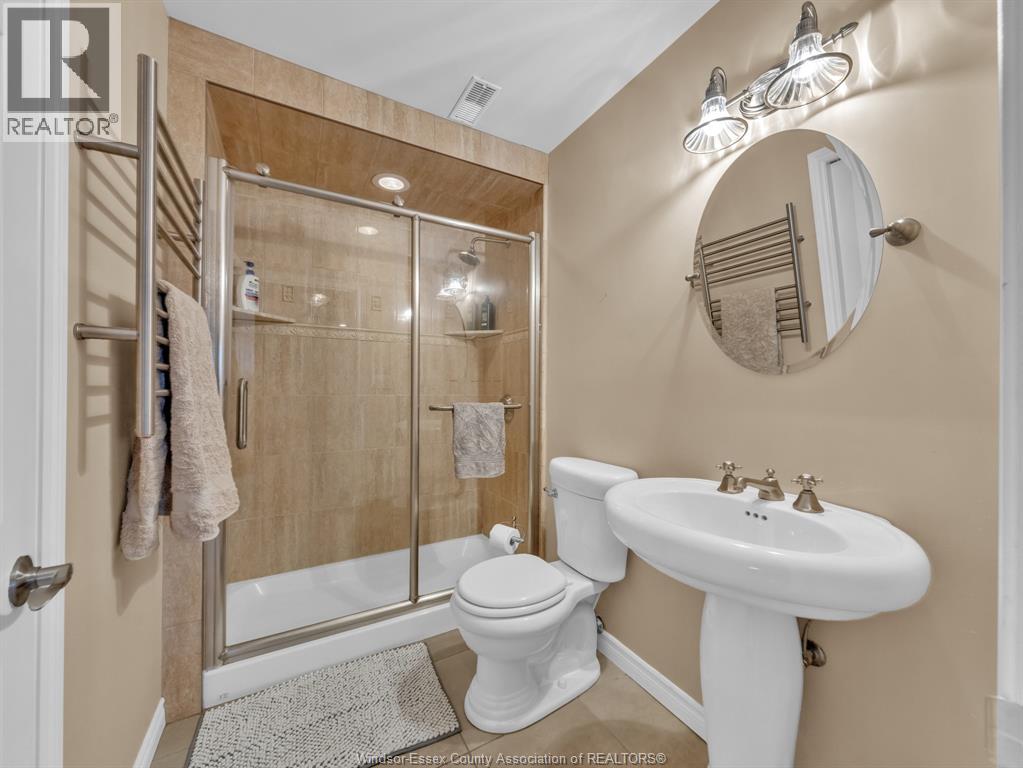 952 Banwell, Windsor, Ontario  N8P 1J2 - Photo 30 - 26018498