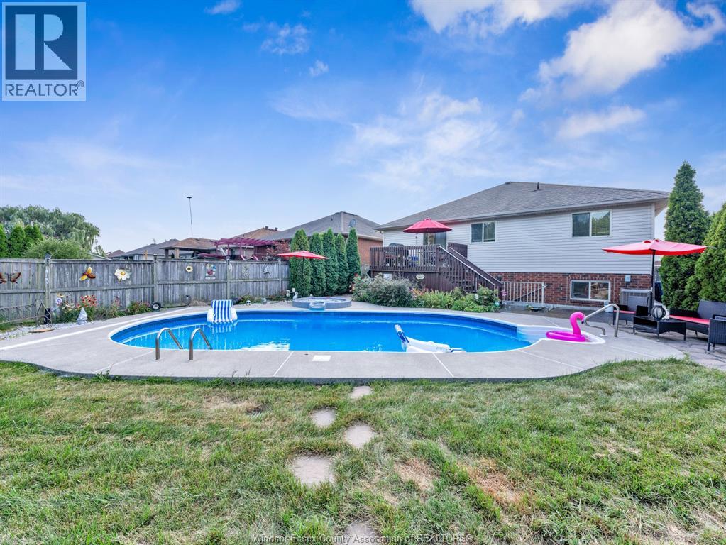 952 Banwell, Windsor, Ontario  N8P 1J2 - Photo 37 - 26018498