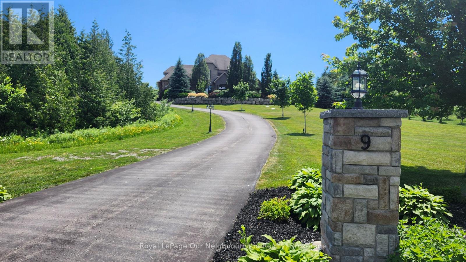 9 Powers Court, Clarington, Ontario  L0B 1M0 - Photo 2 - E13491192