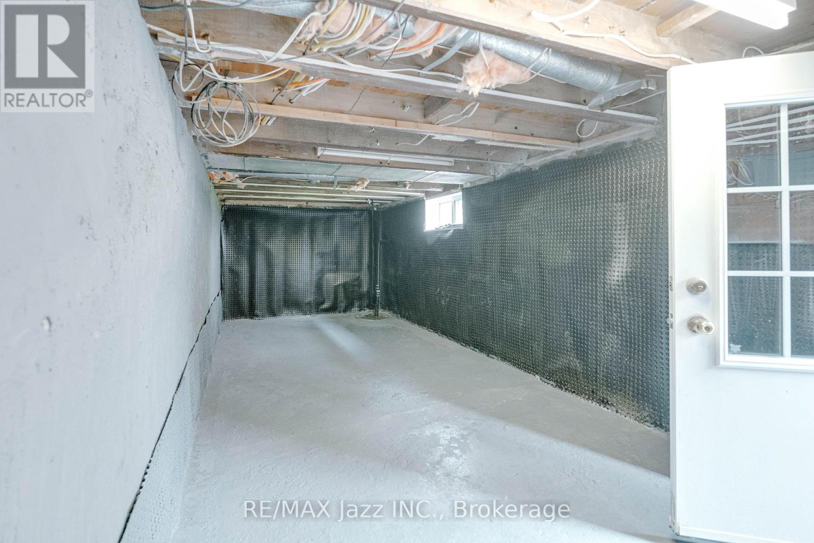 151 Burk Street, Oshawa, Ontario L1J 4C2 - Photo 30 - E13616990