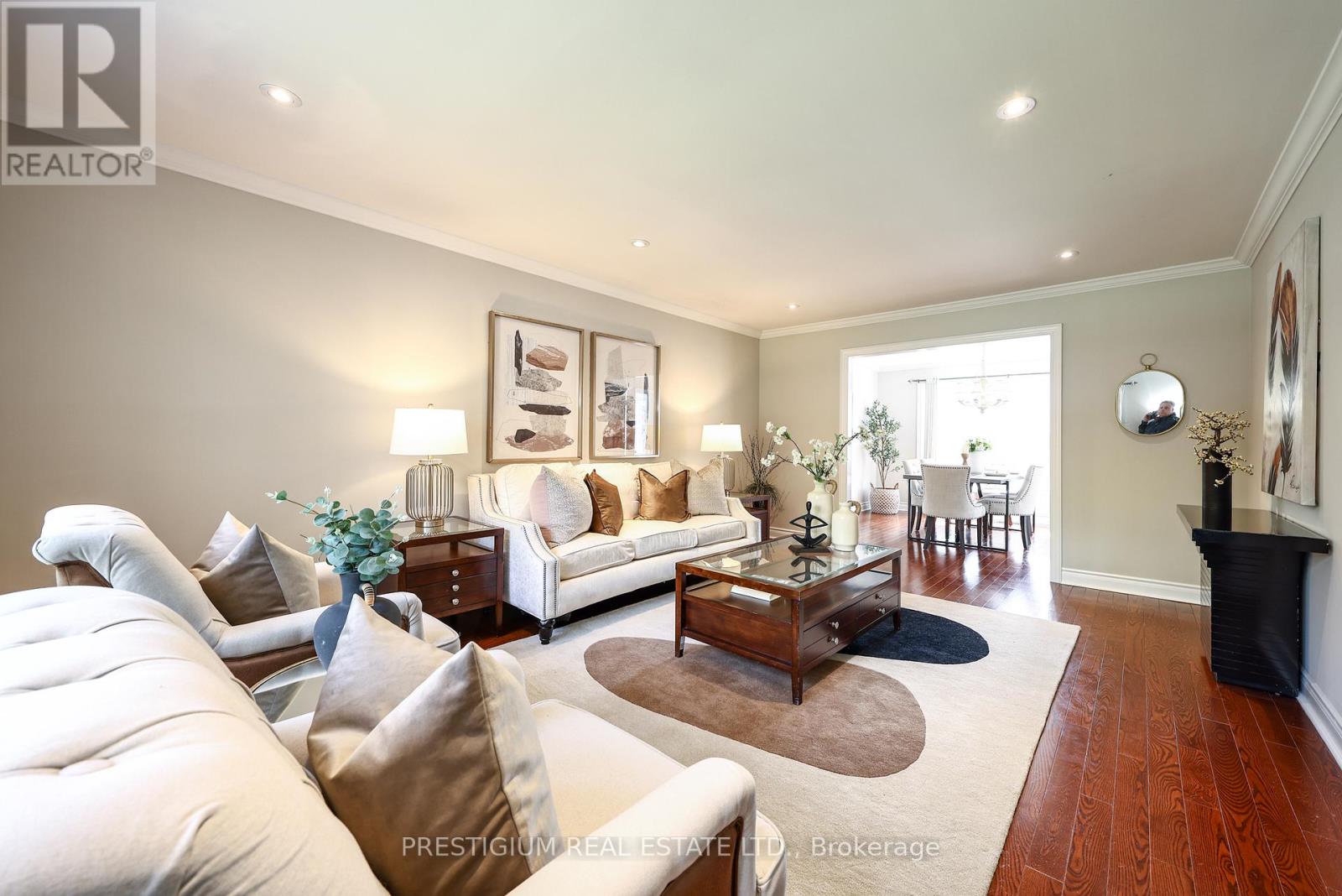 61 Addington Square, Markham (Unionville), Ontario  L3R 7N2 - Photo 10 - N13625016