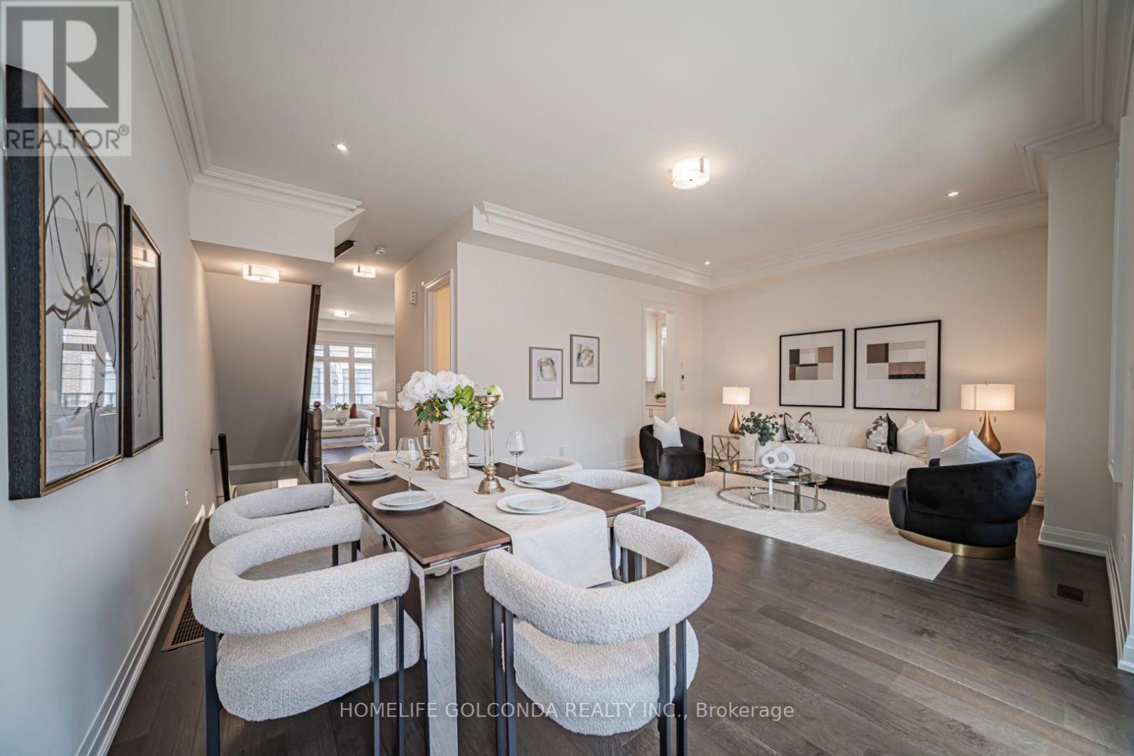 2 Silvermills Lane, Markham, Ontario  L6C 3L5 - Photo 10 - N13625030