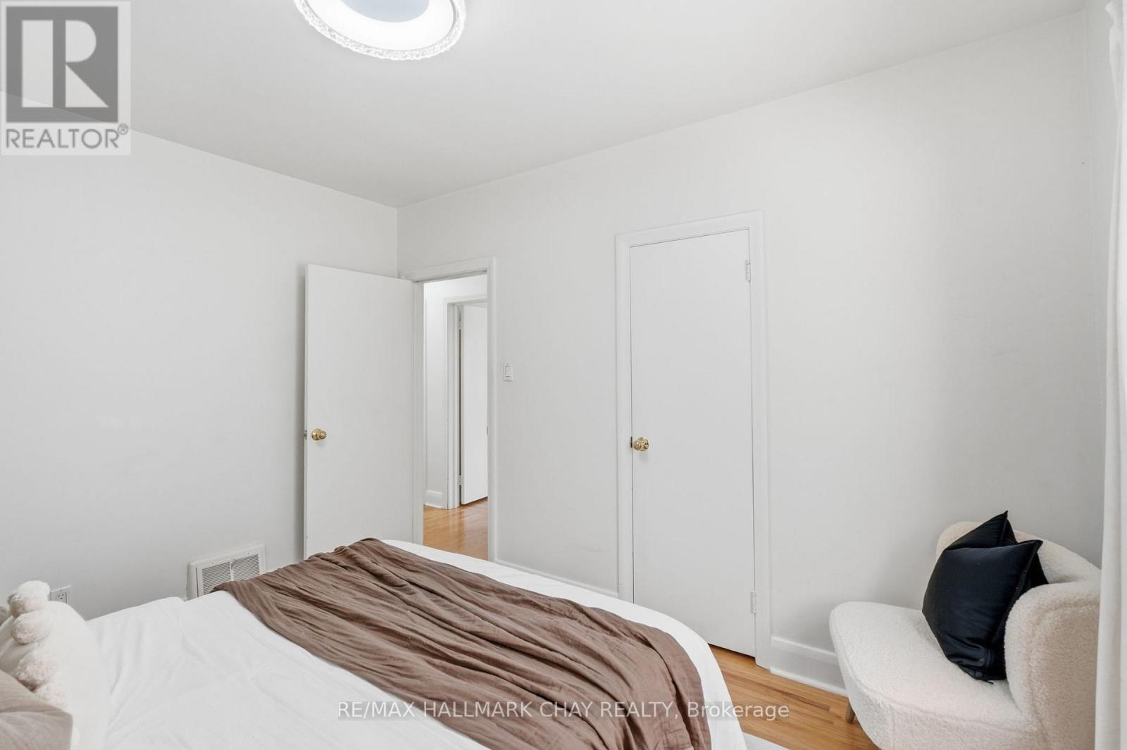 174 St Vincent Street, Barrie, Ontario  L4M 3Z2 - Photo 18 - S13624994