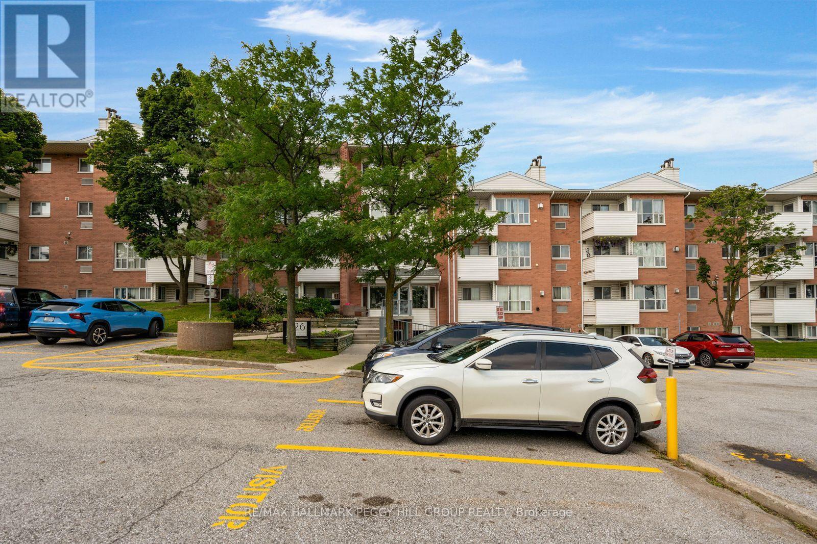 B08 - 126 Bell Farm Road, Barrie, Ontario  L4M 6J3 - Photo 11 - S13625028