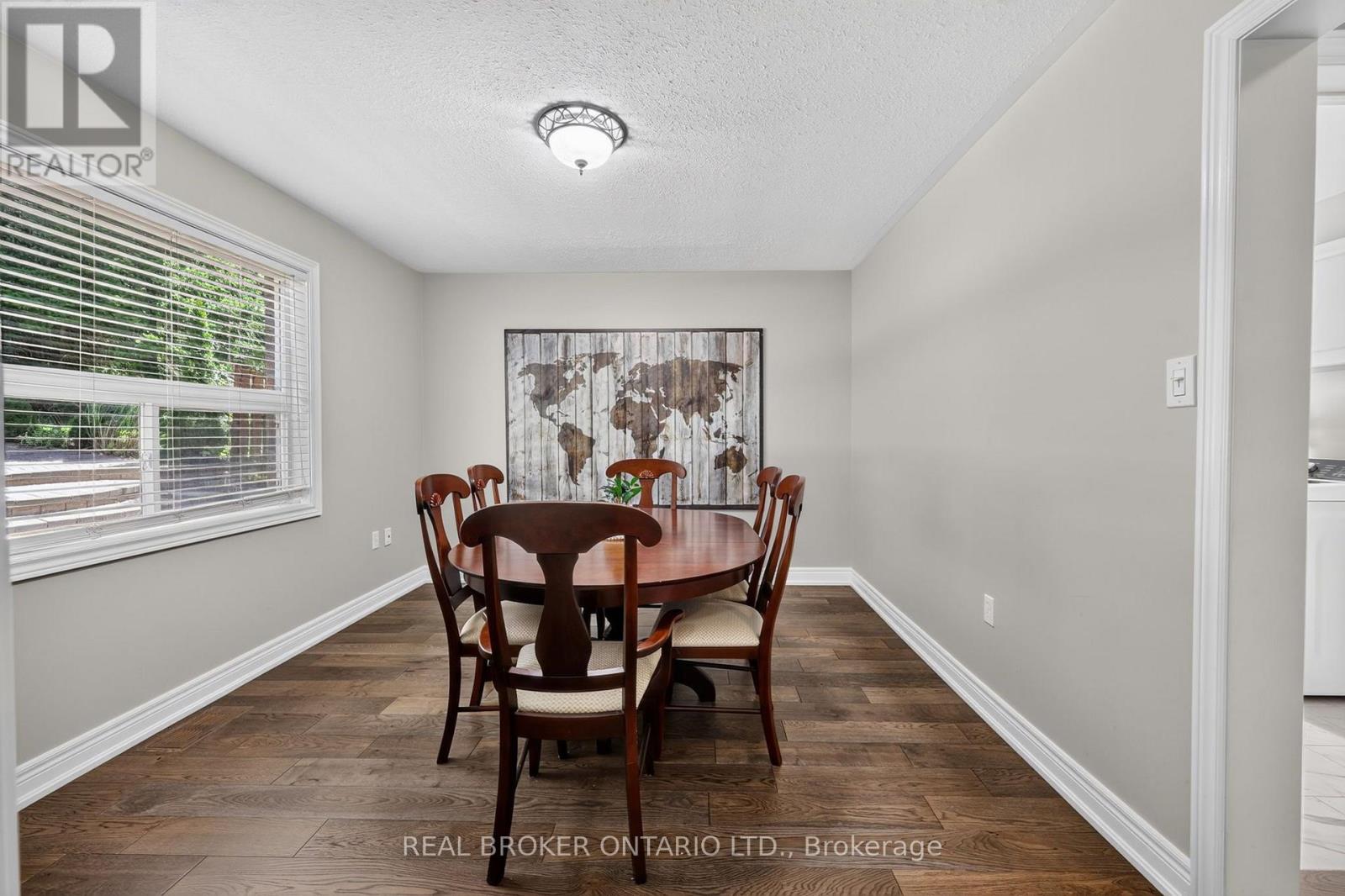 35 Bloom Crescent, Barrie (Ardagh), Ontario L4N 0S8 - Photo 12 - S13625048