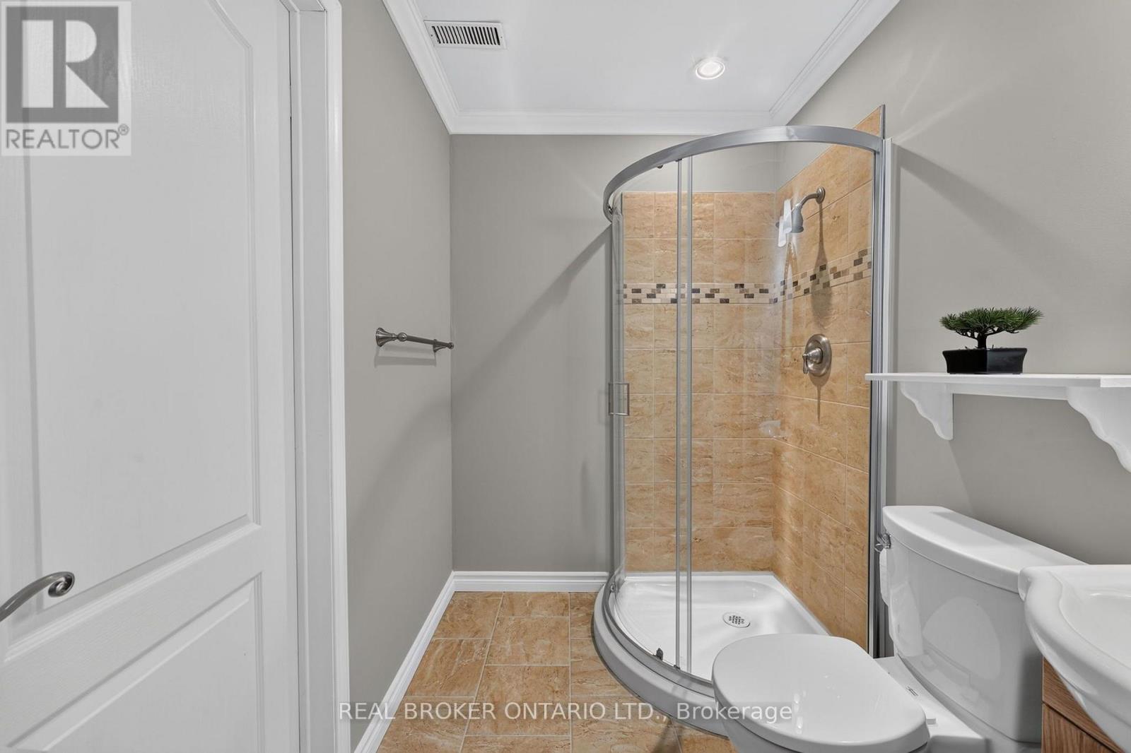 35 Bloom Crescent, Barrie (Ardagh), Ontario L4N 0S8 - Photo 25 - S13625048