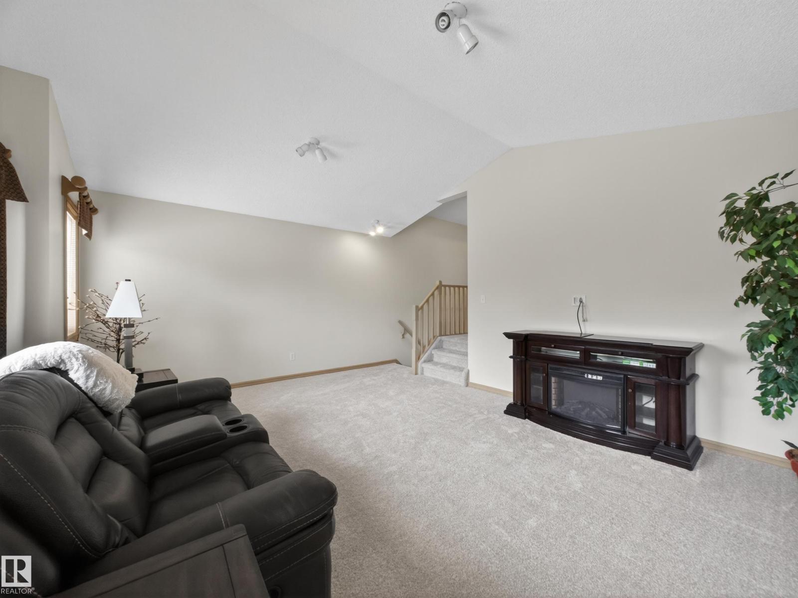 1381 Breckenridge Dr NW, Edmonton, Alberta  T8T 6M2 - Photo 25 - E4491859