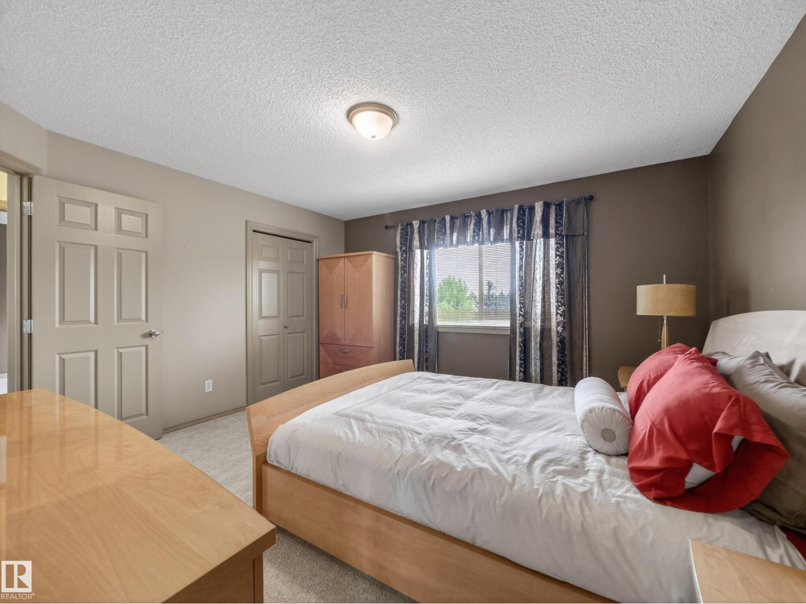 1381 Breckenridge Dr NW, Edmonton, Alberta  T8T 6M2 - Photo 33 - E4491859