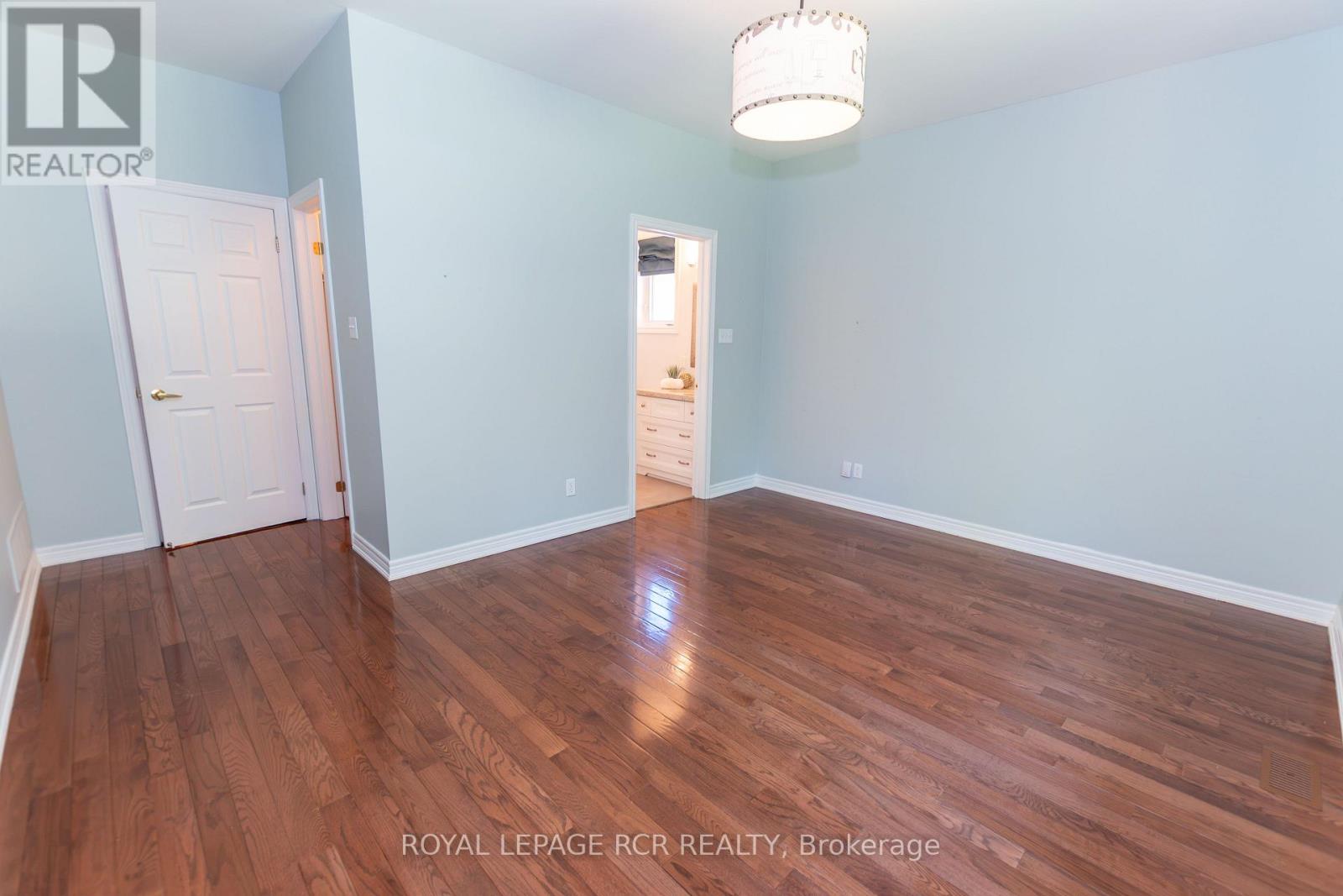 7 Putney Road, Caledon, Ontario  L7C 1R4 - Photo 17 - W13625034