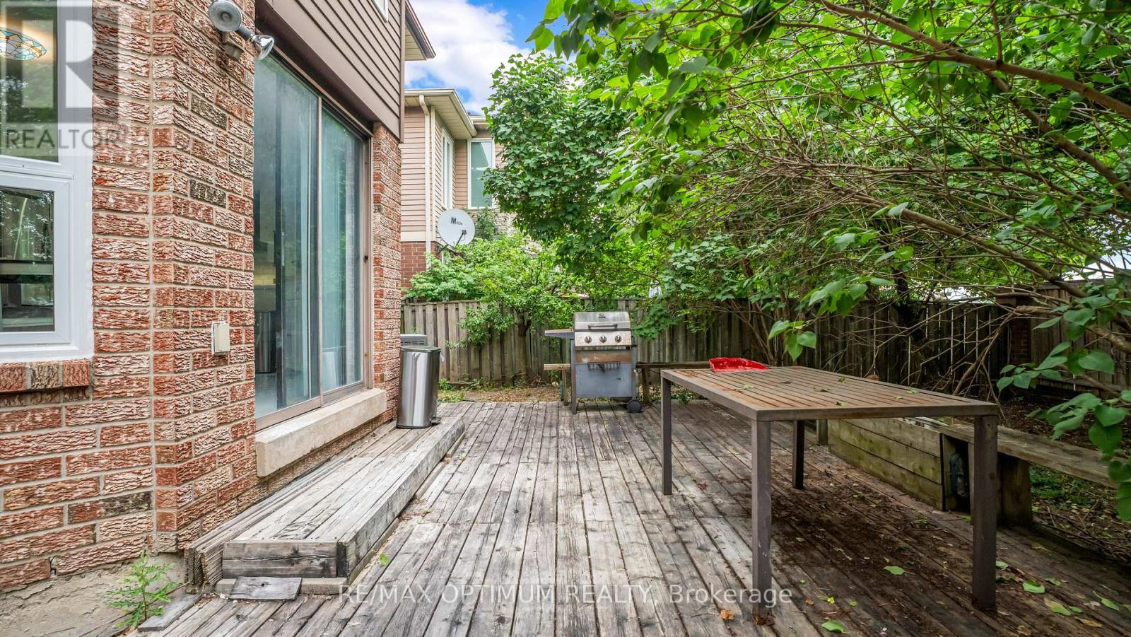 11 Donaldson Drive, Brampton, Ontario  L6Y 3H1 - Photo 48 - W13625076