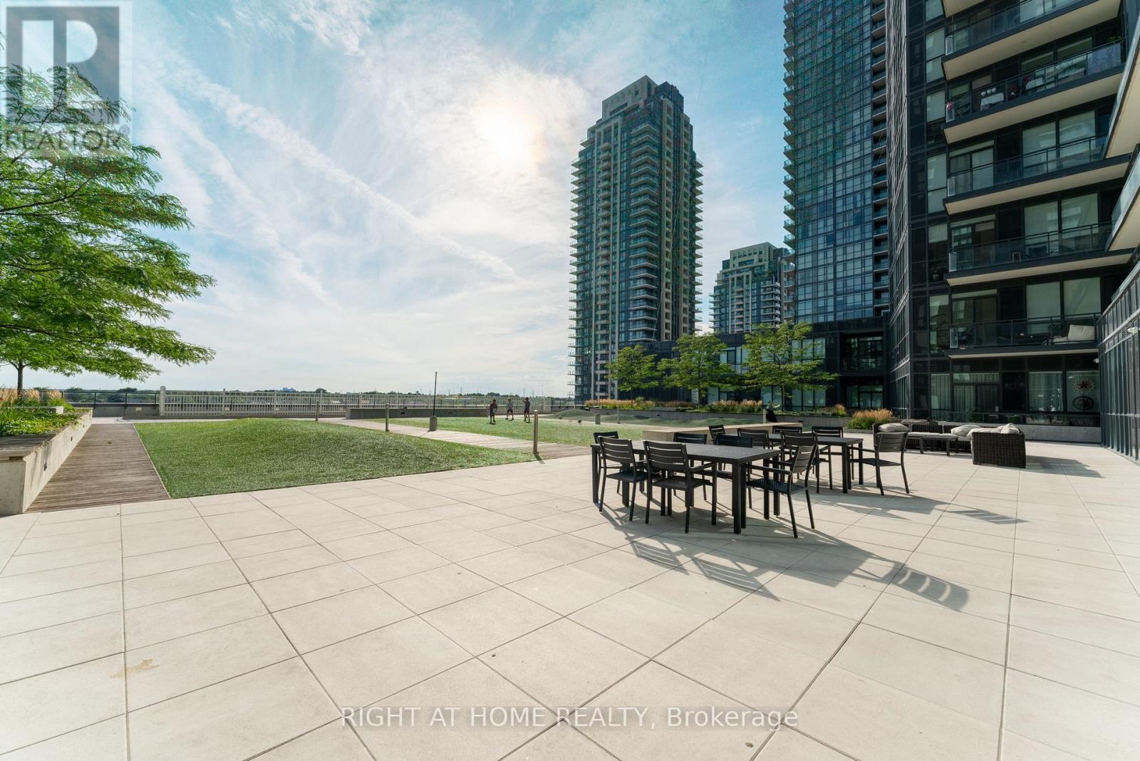 4611 - 4011 Brickstone Mews, Mississauga, Ontario  L5B 0G3 - Photo 22 - W13625086