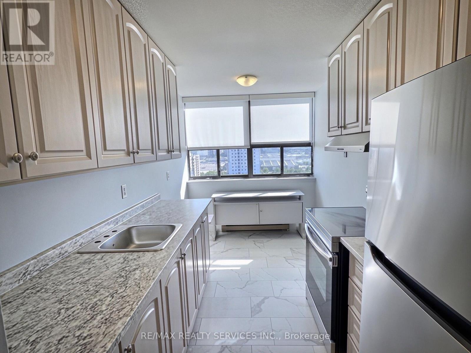 1812 - 18 Knightsbridge Road, Brampton, Ontario L6T 3X5 - Photo 10 - W13625088