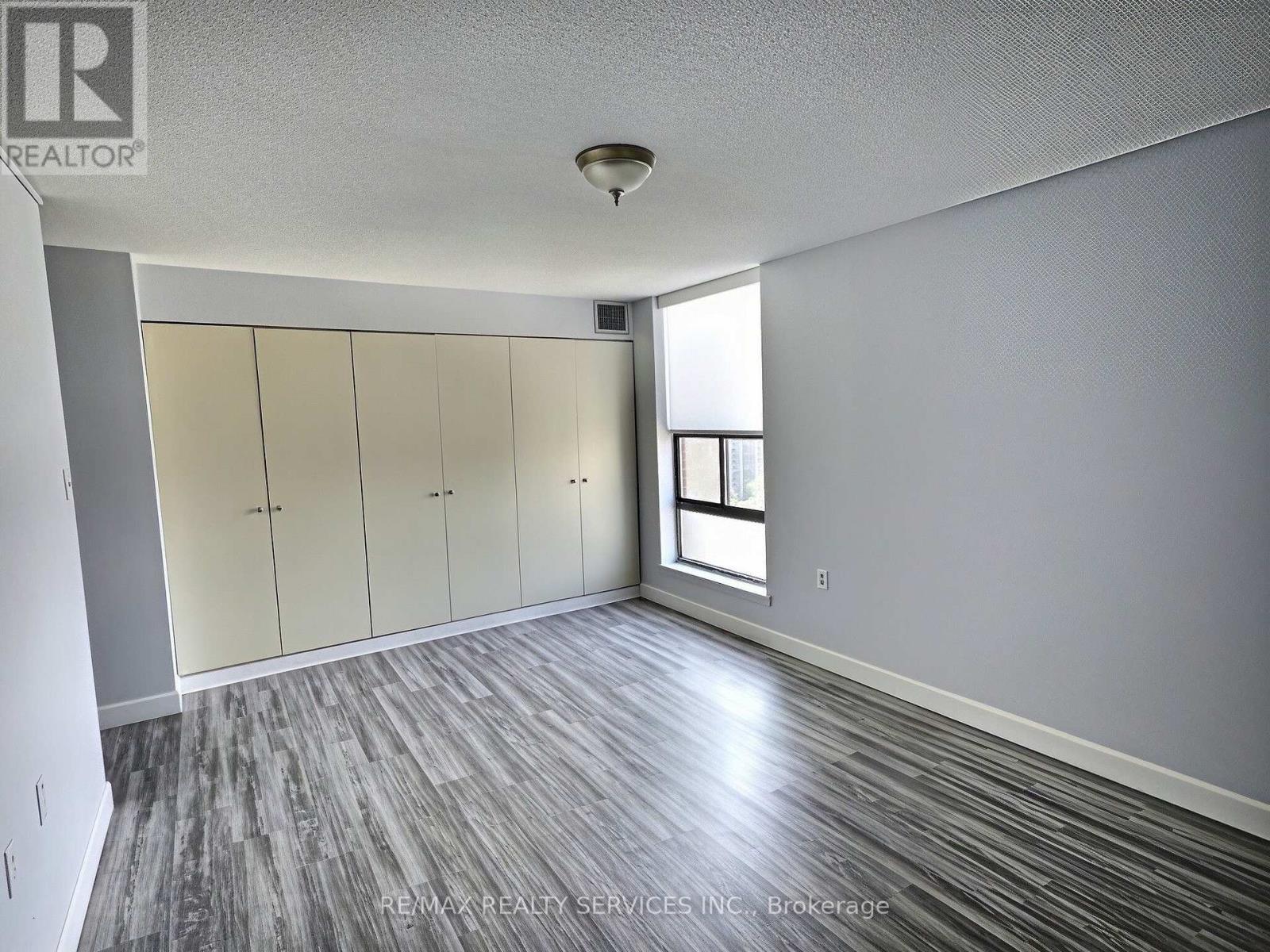 1812 - 18 Knightsbridge Road, Brampton, Ontario L6T 3X5 - Photo 16 - W13625088