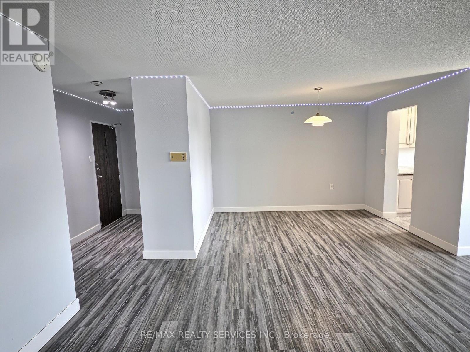 1812 - 18 Knightsbridge Road, Brampton, Ontario L6T 3X5 - Photo 7 - W13625088