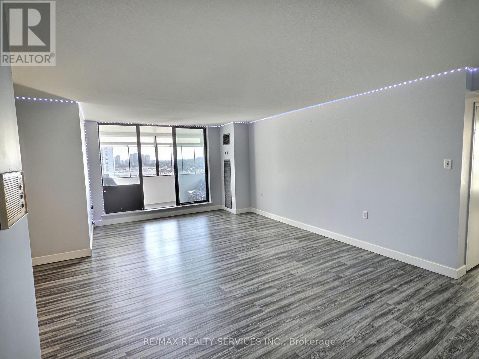 1812 - 18 Knightsbridge Road, Brampton, Ontario L6T 3X5 - Photo 8 - W13625088