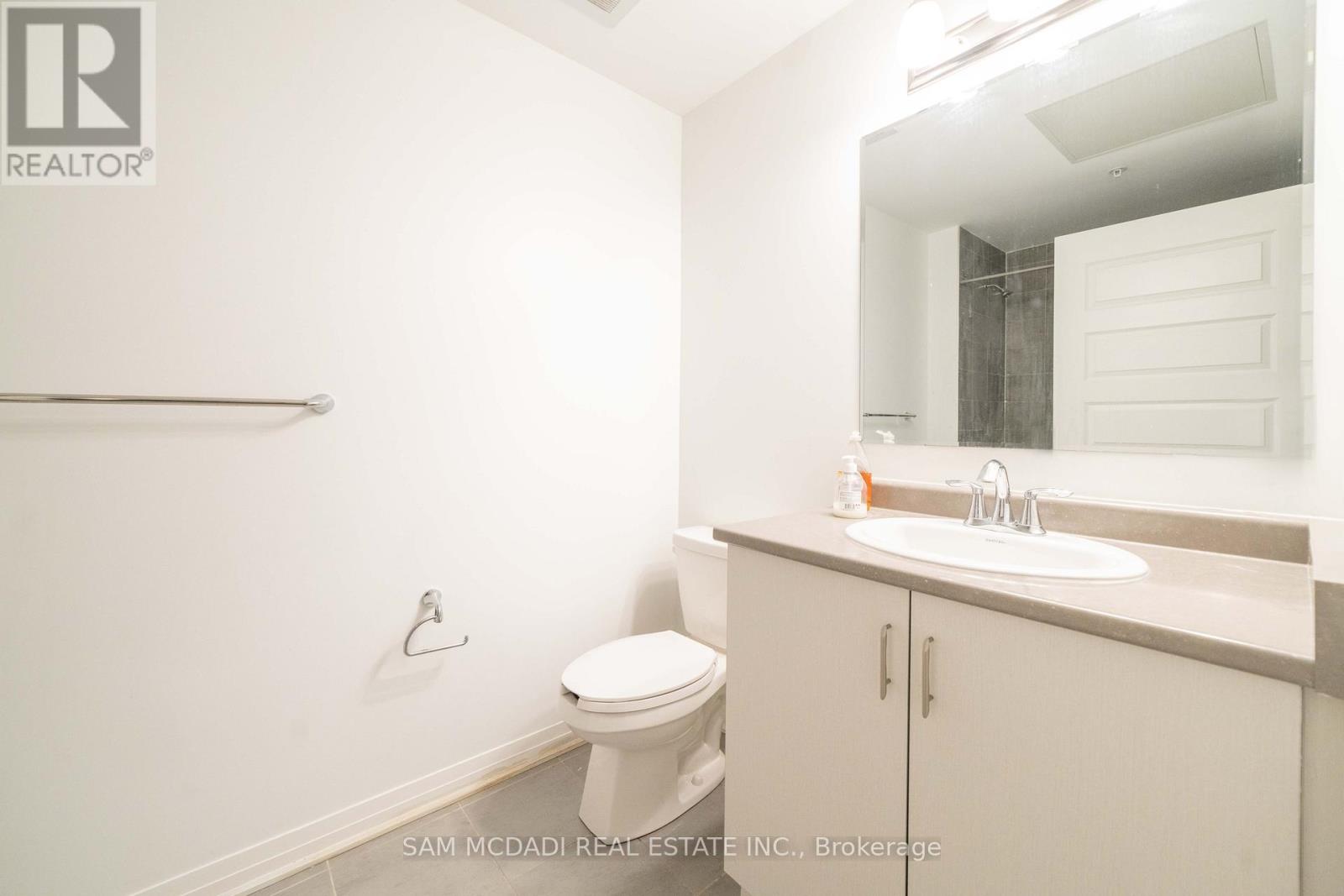 216 - 102 Grovewood Common, Oakville, Ontario  L6H 0X2 - Photo 15 - W13625124