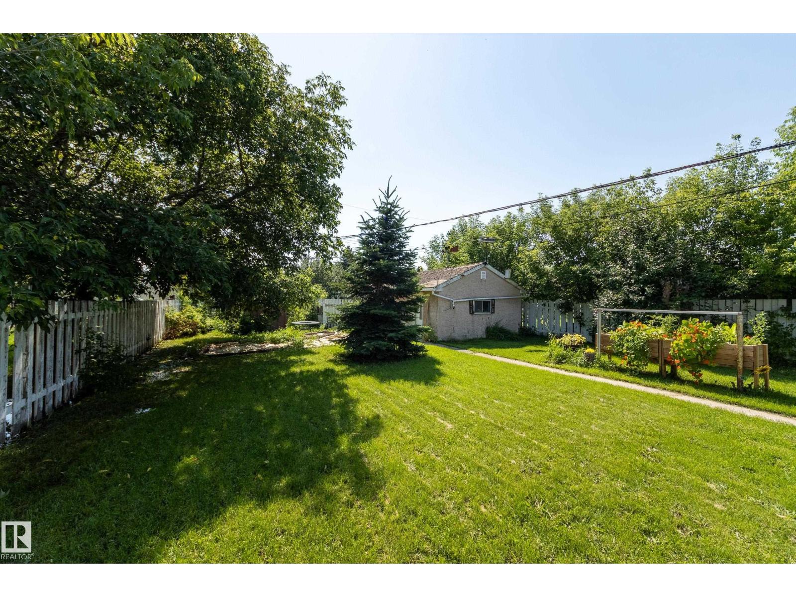 15925 106 Av NW, Edmonton, Alberta  T5P 0W6 - Photo 8 - E4501551