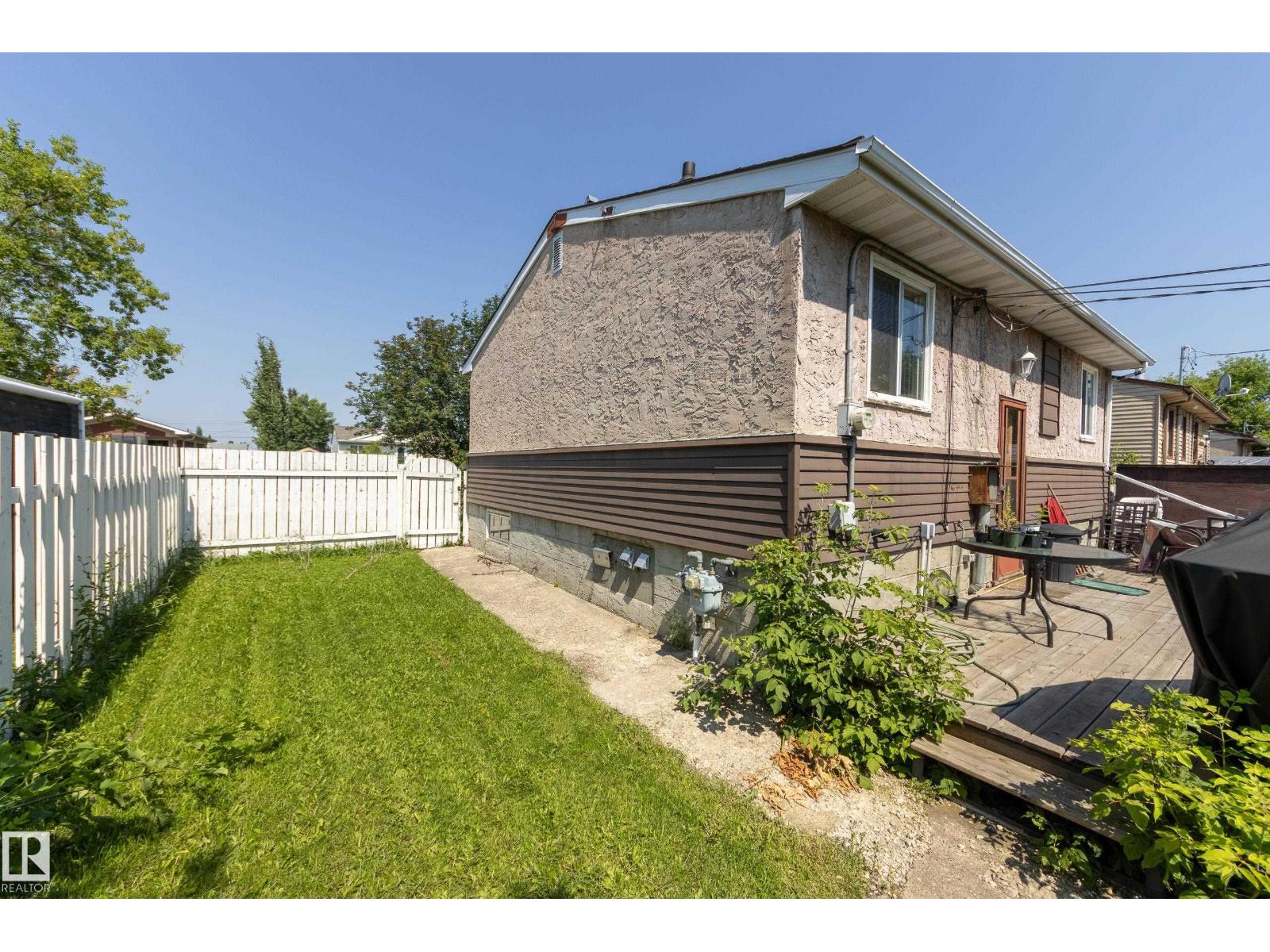 15925 106 Av NW, Edmonton, Alberta  T5P 0W6 - Photo 5 - E4501551