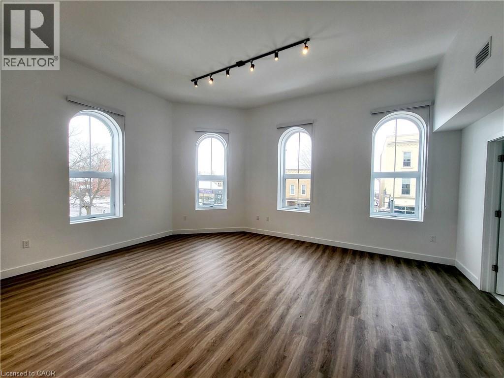 75 Huron Street Unit# 205 - Studio, New Hamburg, Ontario  N3A 1K1 - Photo 4 - 40852242