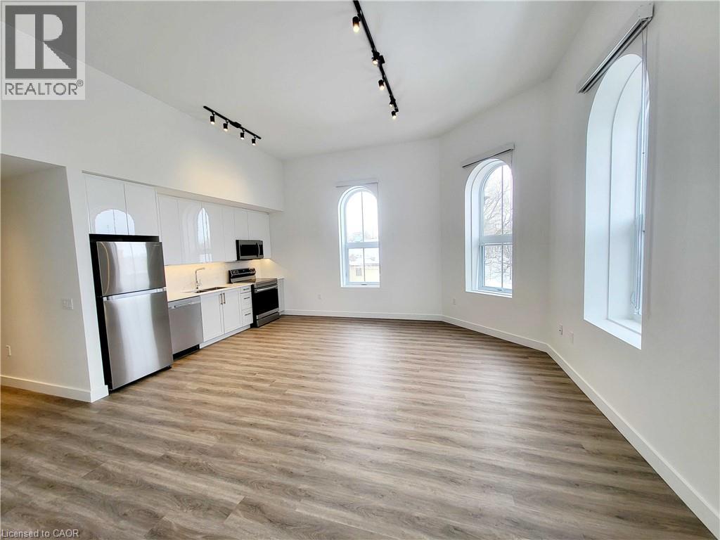 75 HURON Street Unit# 205 - STUDIO, New Hamburg, Ontario