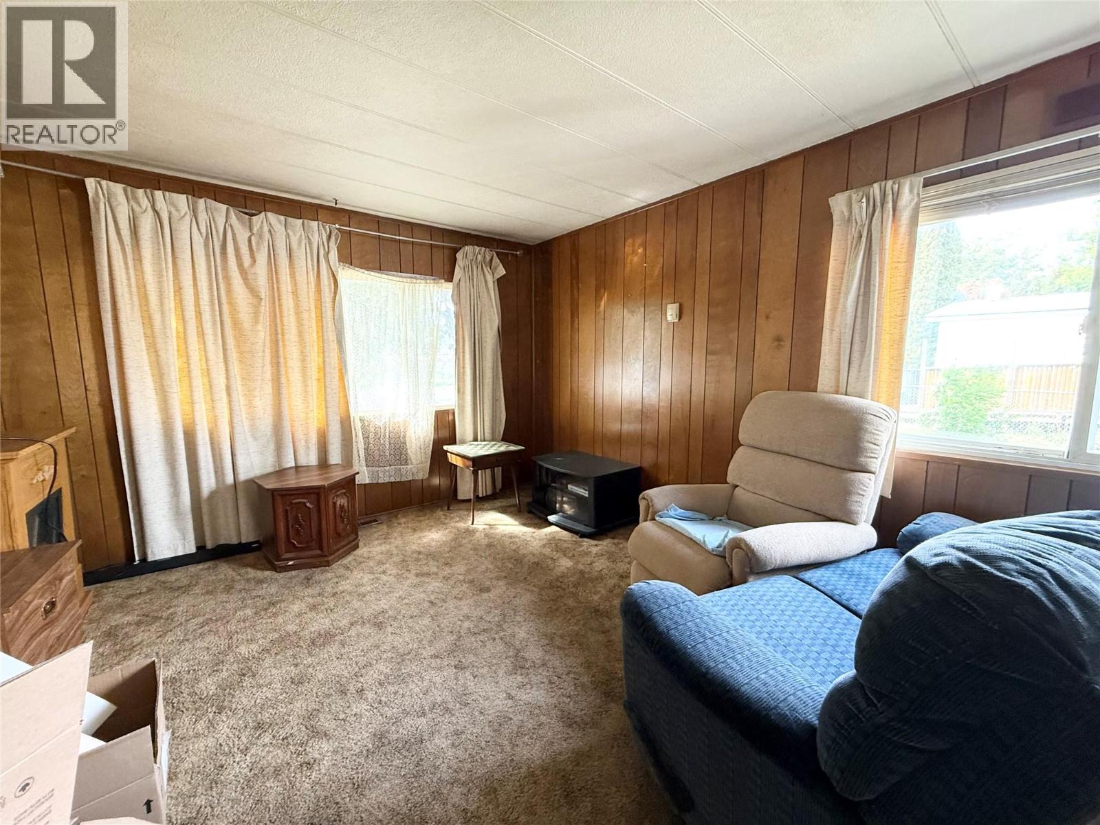 1226 Houston Street, Merritt, British Columbia  V1K 1E1 - Photo 5 - 10390379