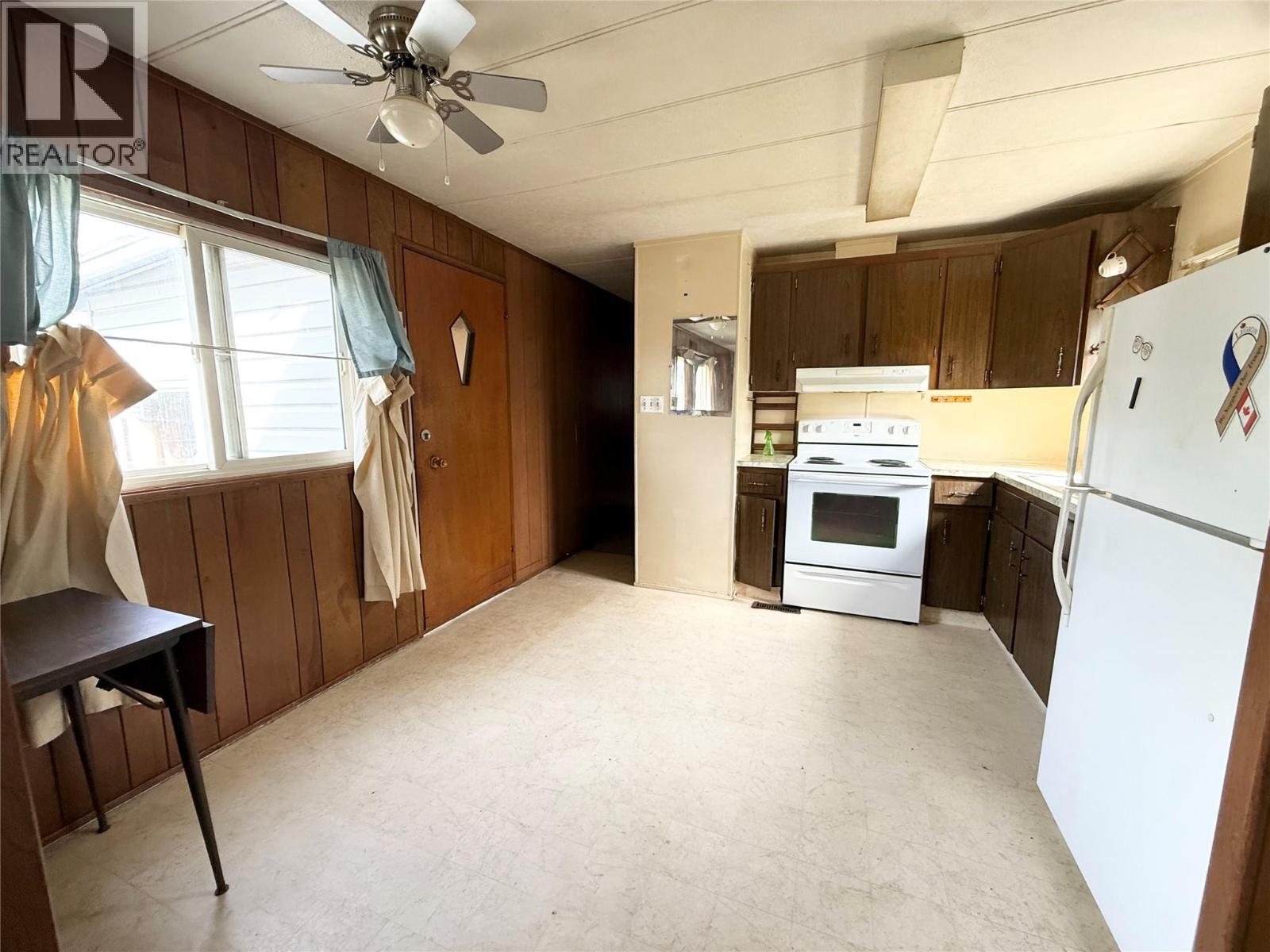 1226 Houston Street, Merritt, British Columbia  V1K 1E1 - Photo 8 - 10390379