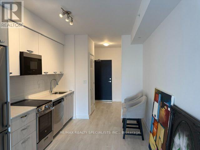 708 - 75 JAMES STREET S