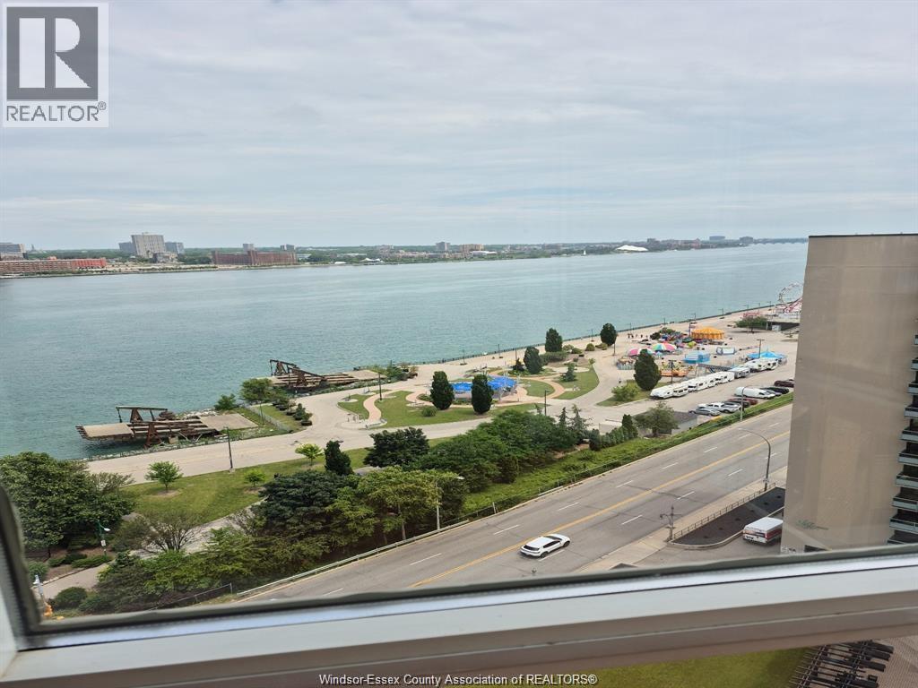 75 Riverside Drive East Unit# 1706, Windsor, Ontario  N9A 7C4 - Photo 15 - 26018332