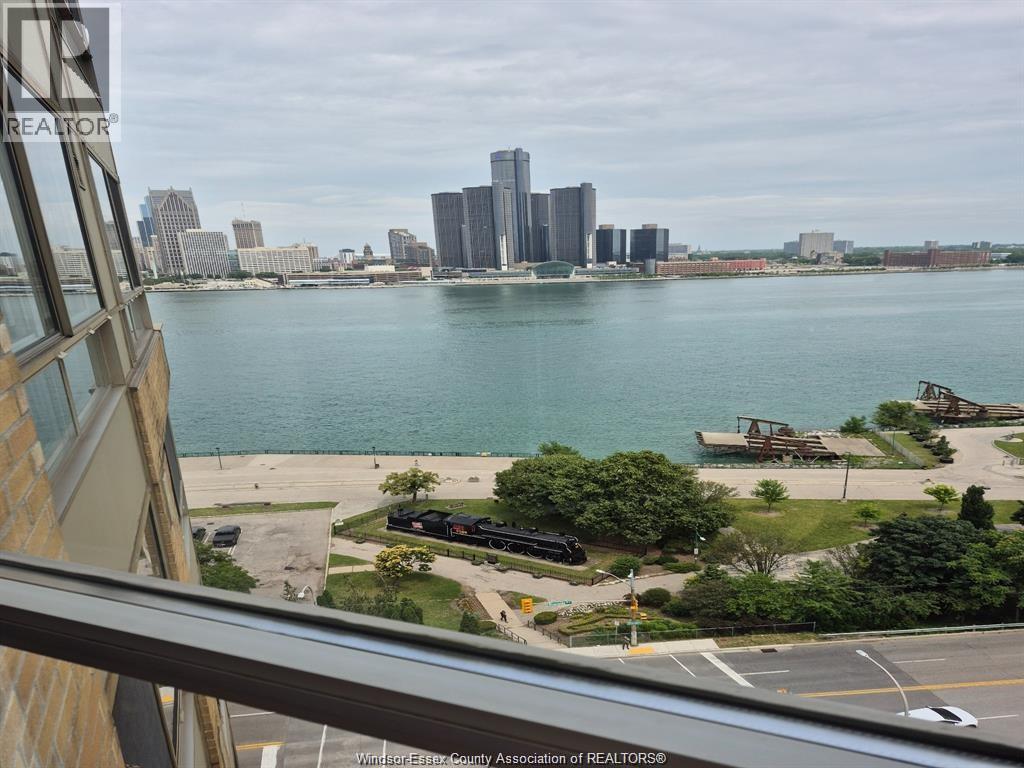 75 Riverside Drive East Unit# 1706, Windsor, Ontario  N9A 7C4 - Photo 16 - 26018332