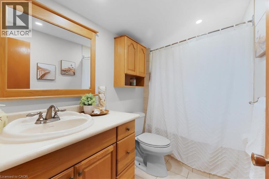 421 Rock Chapel Road, Flamborough, Ontario  L9H 5E2 - Photo 33 - 40848883