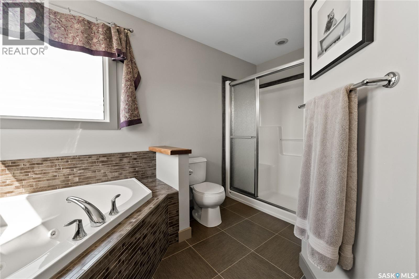 218 Brookview Drive, Regina, Saskatchewan  S4Y 0B2 - Photo 38 - SK044182