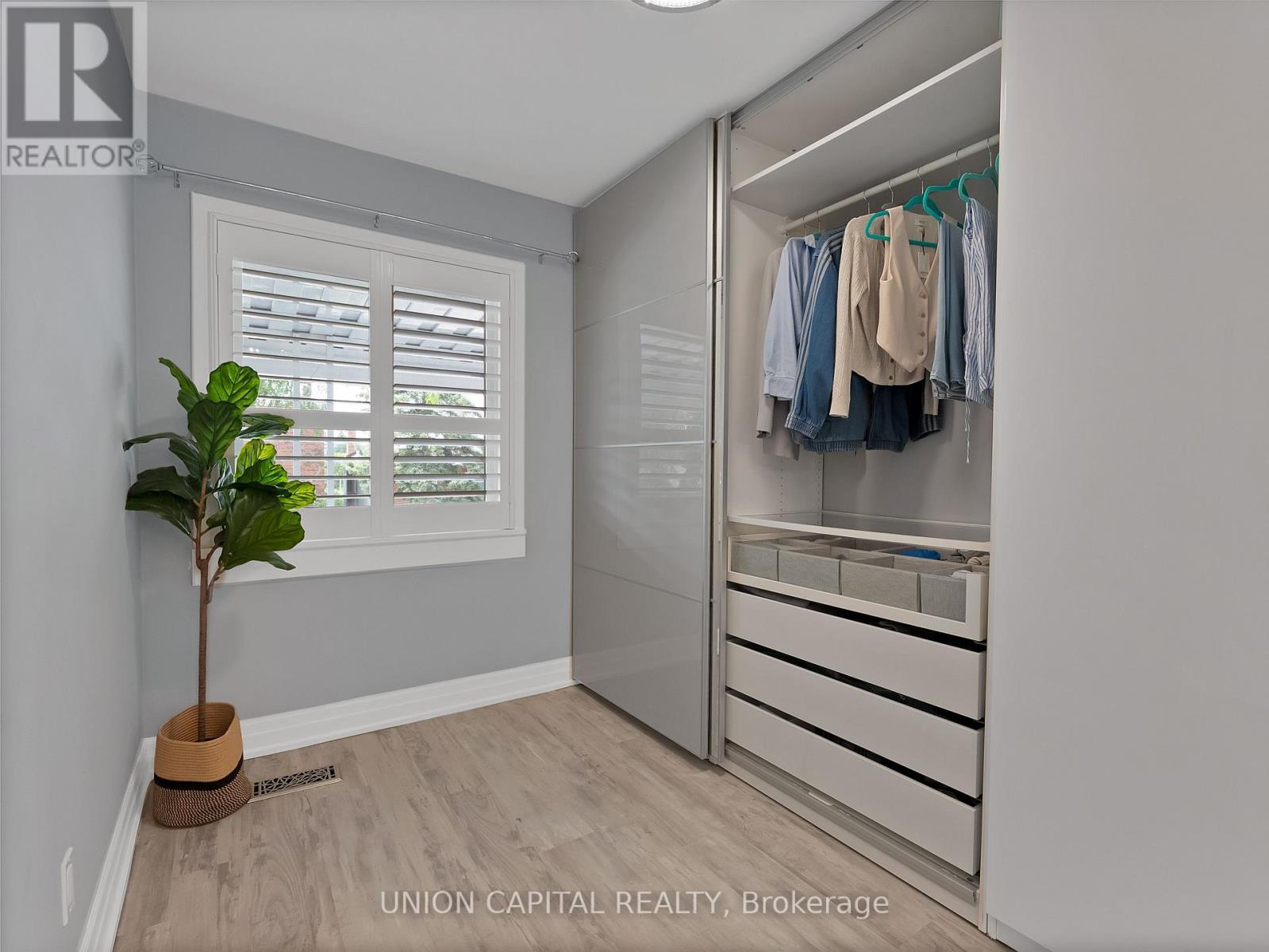 81 Maybourne Avenue, Toronto, Ontario  M1L 2W3 - Photo 22 - E13617840