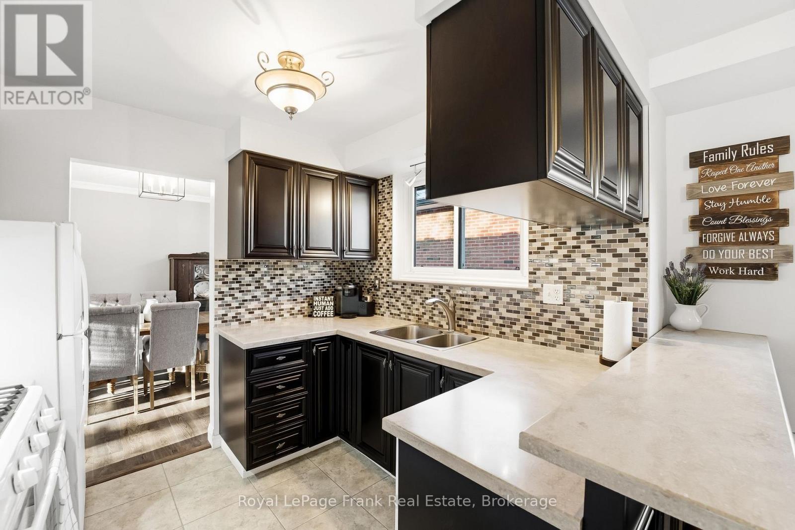 489 Crestwood Drive, Oshawa, Ontario  L1G 2R4 - Photo 13 - E13625130