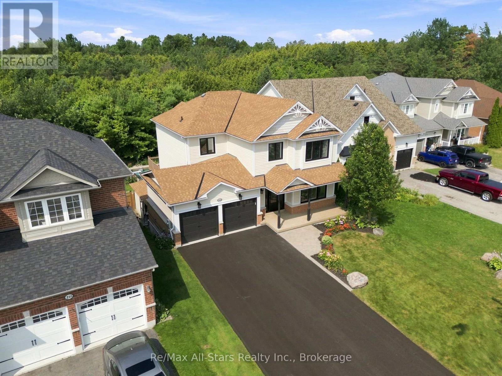 222 ROSEBOROUGH COURT, Scugog, Ontario