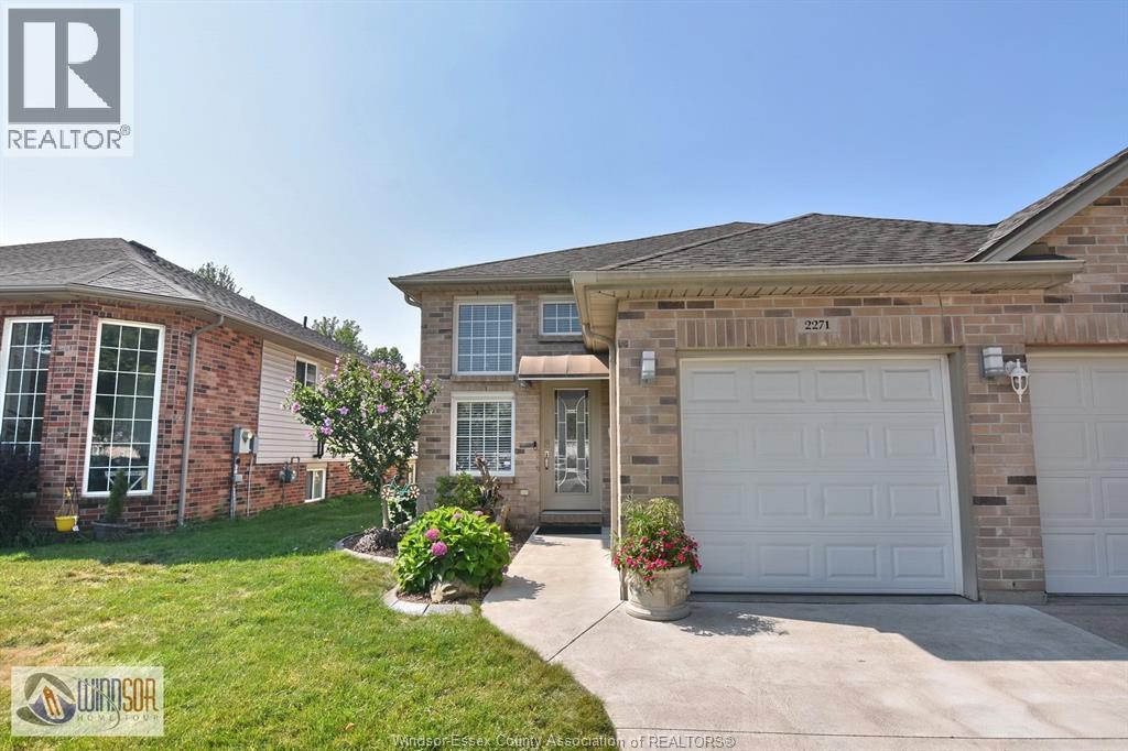 2271 LAMONT STREET, Windsor, Ontario